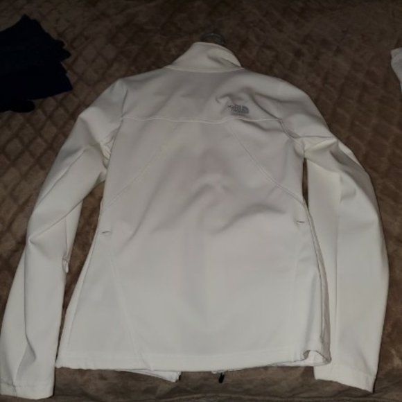 White North Face Apex Shellrock Jacket (NWOT) - Picture 2 of 4